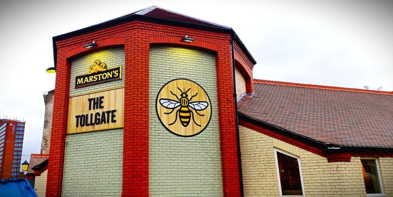 Stunning One Bedroom Apartment In Old Trafford Manchester Exterior photo