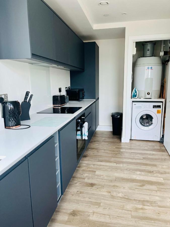 Stunning One Bedroom Apartment In Old Trafford Manchester Exterior photo